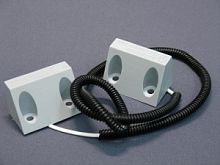 ИО-102-20 M  датчик магниток. накладной для метал. дверь\и, пласт. корпус, 